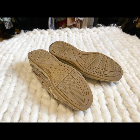 SOLD. Sperry Boat shoes - Picture 2 of 3